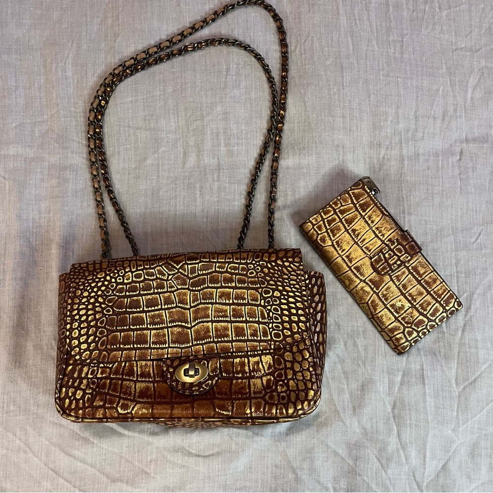 Patricia Nash Lorenza Shoulder Bag & Wallet Set Metallic Gold Croc Leather